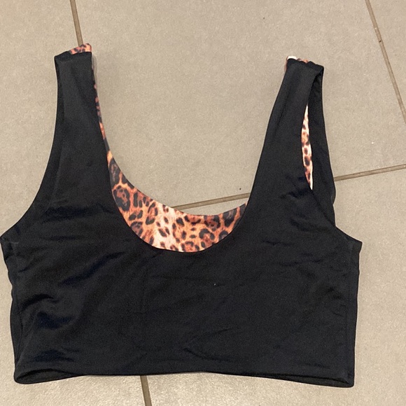 BEACH RIOT leopard print workout shorts set, size XS - Picture 7 of 12